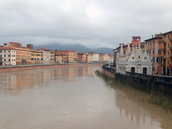 L’Eglise de Santa Maria della Spina sur les rives de l'Arno