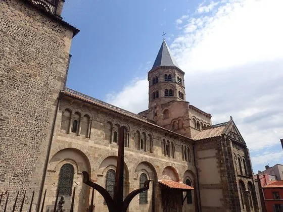La basilique Notre-Dame du Port