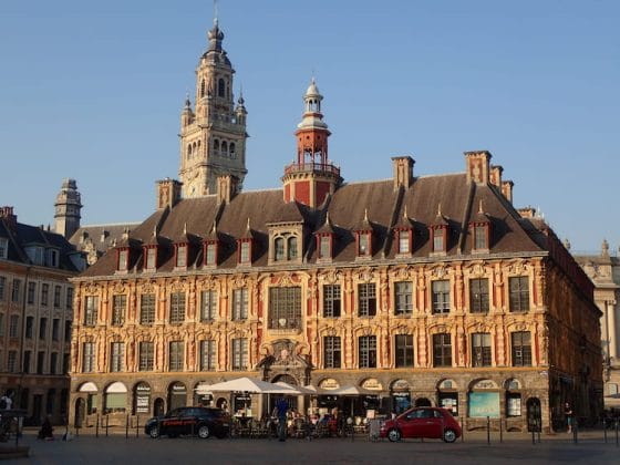 La grand place avec la vieille Bourse de Lille