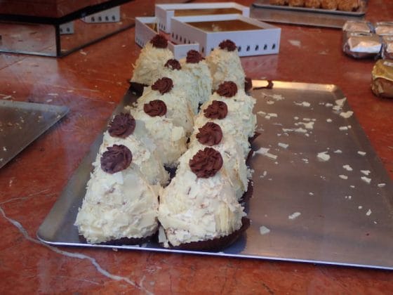 Une meringue recouverte de chantilly : c'est le Merveilleux