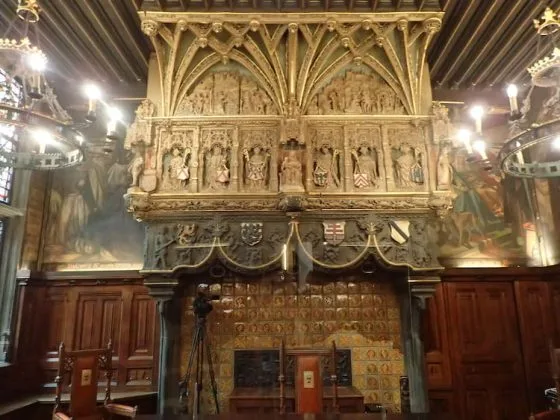 La salle des Echevins de l'Hôtel de Ville de Courtrai