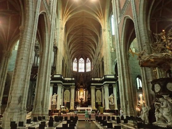 Intérieur de la cathédrale de Gand