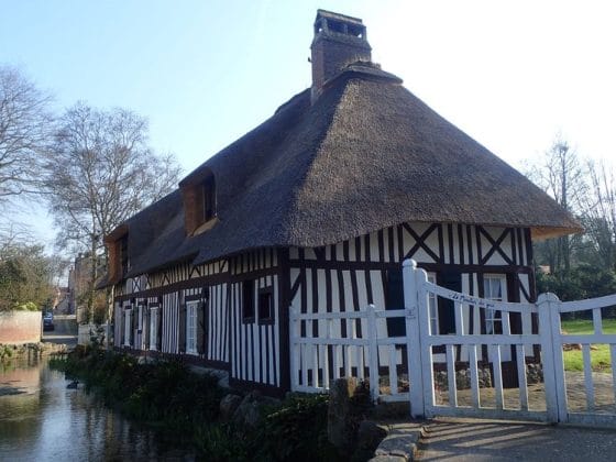 Chaumière le long de la Veule