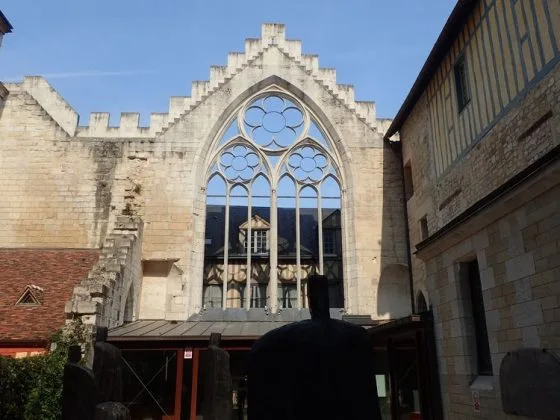 Entrée de l'historial Jeanne d'Arc