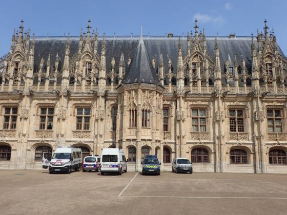Le palais de justice de Rouen avec sa façade dentelée